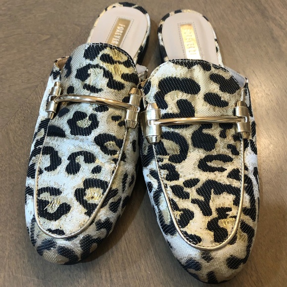 NEW FOREVER21 Leopard Cheetah Animal Print Shimmer Gold Metal Slip On Flat Mules - Picture 8 of 8
